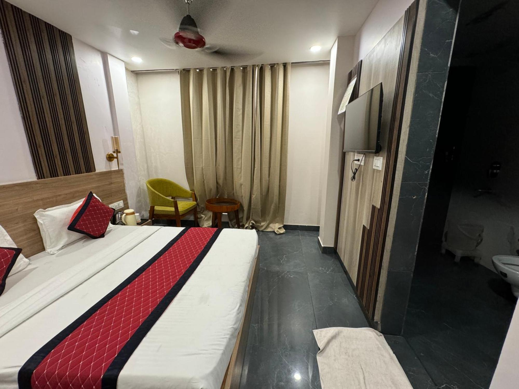 Namay Inn By T And M Hotels Haridwar Ngoại thất bức ảnh